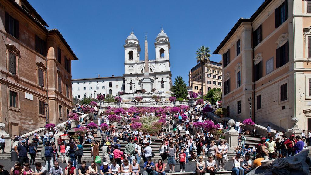 In Trevi Fouintain View Apartamento