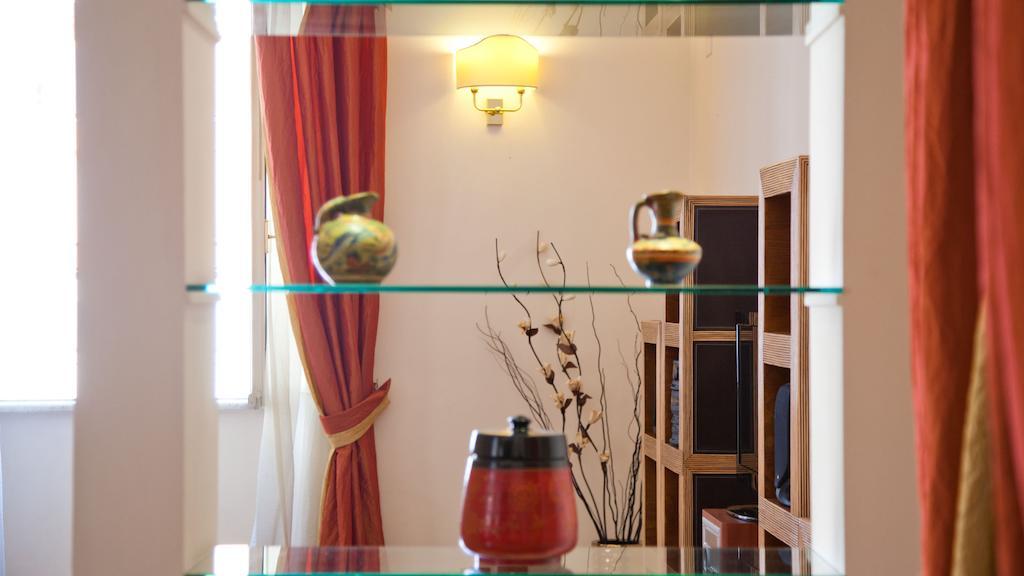 Rental In Rome Trevi Fouintain View Apartment Apartamento *